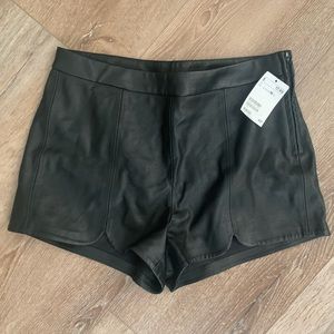 H&M faux leather shorts. Sz 10. NWT
